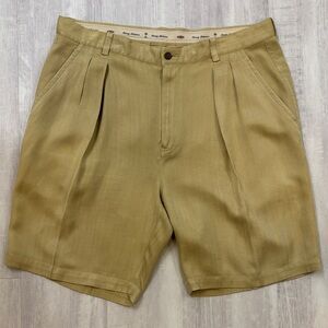 Tommy Bahama Khaki Pleated Front Relaxed Fit Shorts-100% Silk Size 36